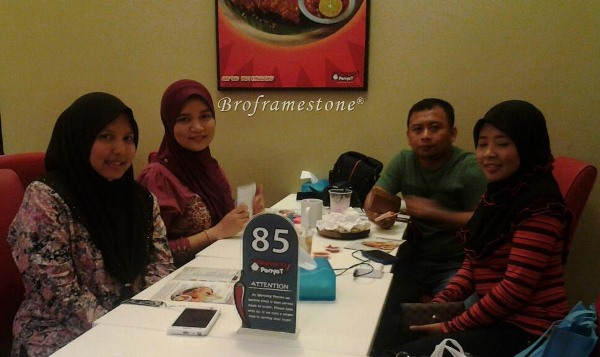 Ayam Penyek ECurve