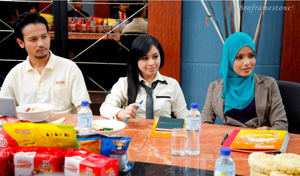 Adnan Sempit 3 - Linda Roslan