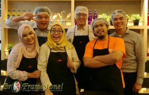 Pengalaman Menyediakan Pizza Hut