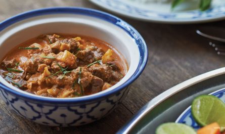 Kari Merah Daging Thai