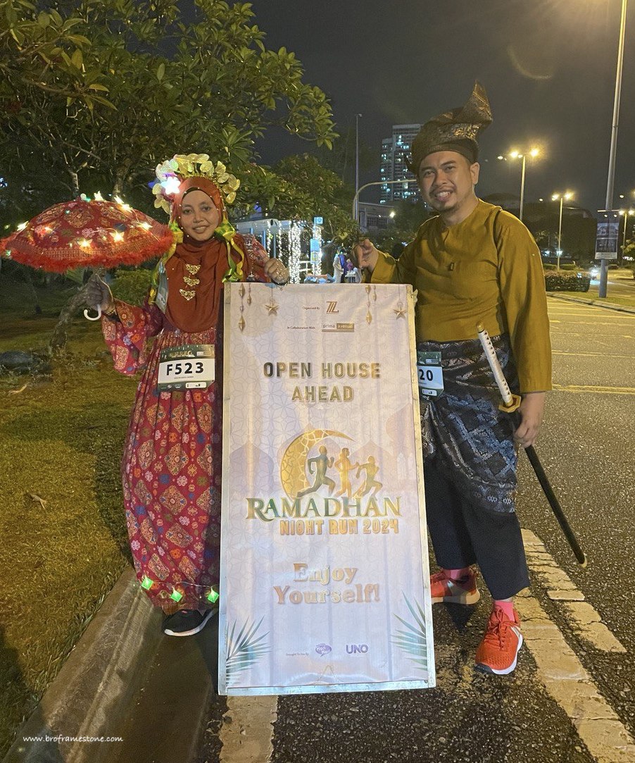 Cosplay Runner Ramadhan Night Run 2024