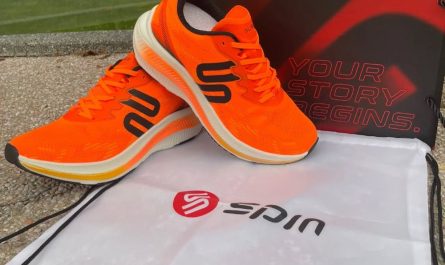 Unboxing Kasut Spin Surge
