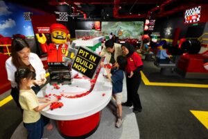 LEGO Ferrari Build & Race Build Zone