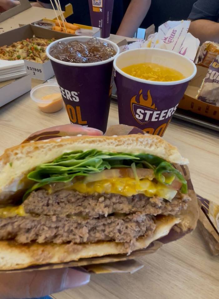 Debonairs Pizza & Steers