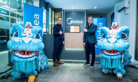 Midea Cipta Rekod Lancar 18 Kedai Serentak di Malaysia
