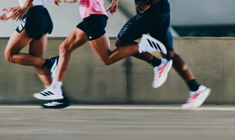 adidas Lancar Adizero Evo SL SS26: Kasut Larian Ringan Berprestasi Tinggi