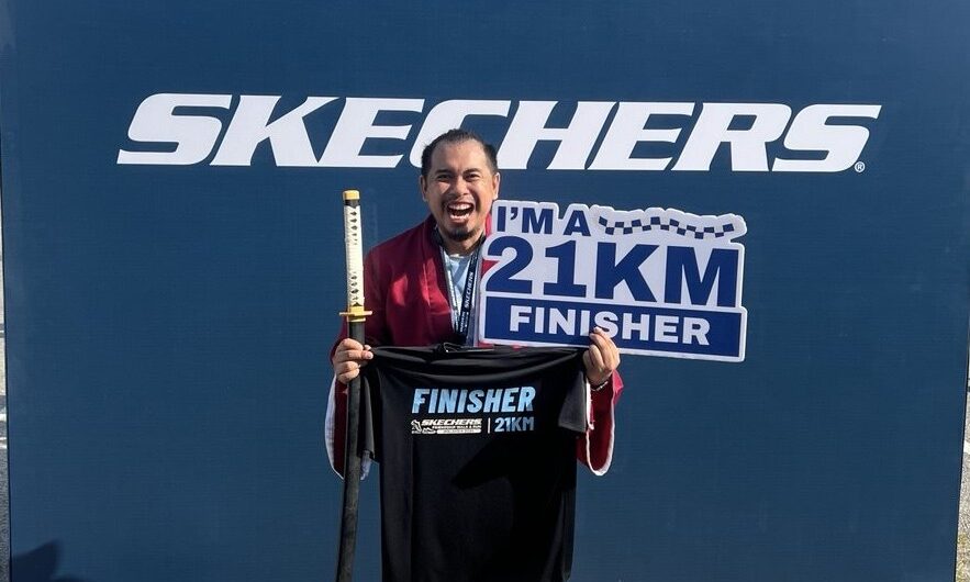Bro Samurai Takluk 21KM Pertama di Skechers Friendship Walk and Run 2026
